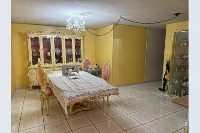 2360 NW 37th Terrace, Lauderdale Lakes, FL 33311 - Photo 9