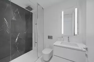 300 Biscayne Blvd Way, Miami, FL 33131 - Photo 17