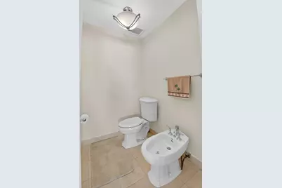 1029 Boca Cove Lane, Highland Beach, FL 33487 - Photo 31