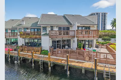 1029 Boca Cove Lane, Highland Beach, FL 33487 - Photo 5