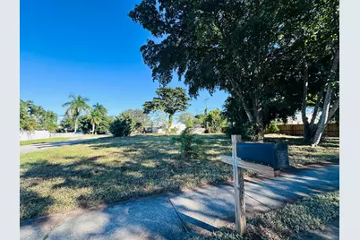 4802 Bonanza Road, Lake Worth, FL 33467 - Photo 9