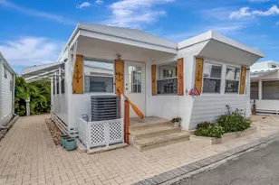 18 Juniper Dr, Briny Breezes, FL 33435 - Photo 3