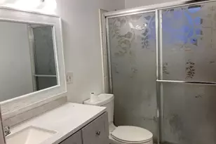 2894 Crosley Dr E, West Palm Beach, FL 33415 - Photo 7