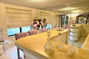 7564 Regency Lake Dr, Boca Raton, FL 33433 - Photo 9