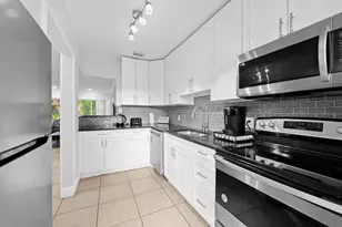 1213 NW 7th Ave, Fort Lauderdale, FL 33311 - Photo 9