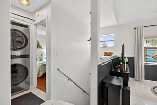 104 Liberty Ct, Deerfield Beach, FL 33442 - Photo 3