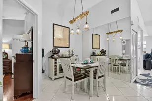 104 Liberty Ct, Deerfield Beach, FL 33442 - Photo 15