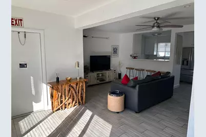 1258 Beach Road #8, Riviera Beach, FL 33404 - Photo 5