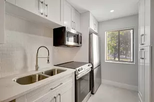 4090 Tivoli Ct, Lake Worth, FL 33467 - Photo 3