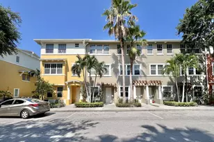 840 Marina Del Ray Ln, West Palm Beach, FL 33401 - Photo 1