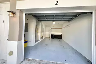 840 Marina Del Ray Ln, West Palm Beach, FL 33401 - Photo 3