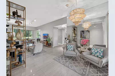 7472 La Paz Boulevard #109, Boca Raton, FL 33433 - Photo 3