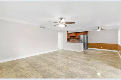 111 Lake Avenue #8, Lake Worth Beach, FL 33460 - Photo 9