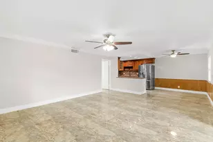 111 Lake Ave, Lake Worth Beach, FL 33460 - Photo 9