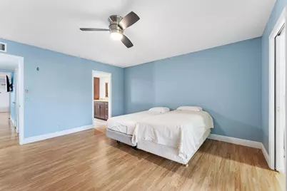 202 Wellington A, West Palm Beach, FL 33417 - Photo 9