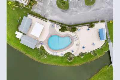 202 Wellington A, West Palm Beach, FL 33417 - Photo 33