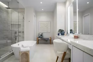 220 SE Mizner Blvd, Boca Raton, FL 33432 - Photo 11