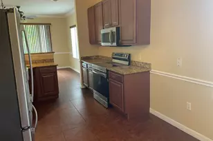 5079 NW Fiddle Leaf Ct, Port Saint Lucie, FL 34986 - Photo 3
