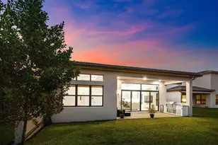 8330 Essex Country Clb Dr, Boca Raton, FL 33434 - Photo 15