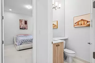 8330 Essex Country Clb Dr, Boca Raton, FL 33434 - Photo 35