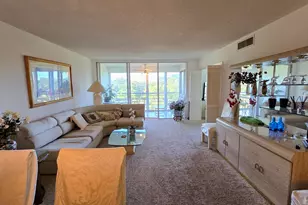 575 Oaks Ln, Pompano Beach, FL 33069 - Photo 7