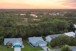 3822 SE Canvasback Pl, Stuart, FL 34997 - Photo 1