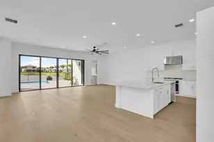 21049 Violet Flds Wy, Boca Raton, FL 33434 - Photo 11
