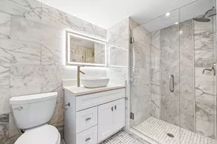 18 Stratford Dr E, Boynton Beach, FL 33436 - Photo 5