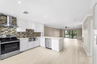 18 Stratford Drive E #F, Boynton Beach, FL 33436 - Photo 11