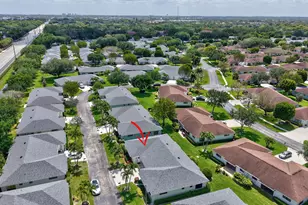 9800 Tabebuia Tree Dr, Boynton Beach, FL 33436 - Photo 39