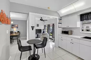 9800 Tabebuia Tree Dr, Boynton Beach, FL 33436 - Photo 21