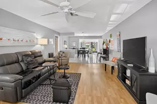 9800 Tabebuia Tree Dr, Boynton Beach, FL 33436 - Photo 9