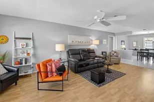 9800 Tabebuia Tree Dr, Boynton Beach, FL 33436 - Photo 11