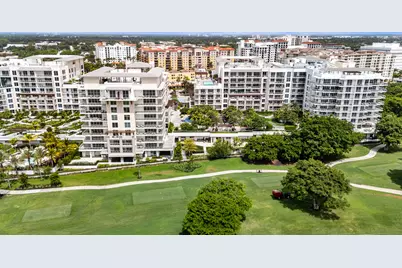 220 SE Mizner Boulevard #305, Boca Raton, FL 33432 - Photo 15