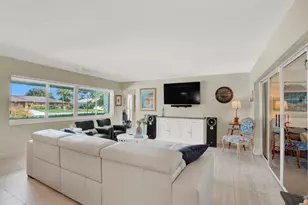 221 Orange Tree Dr, Atlantis, FL 33462 - Photo 5