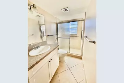 4001 Hythe A, Boca Raton, FL 33434 - Photo 7