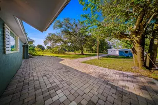 250 NW 98th St, Okeechobee, FL 34972 - Photo 25