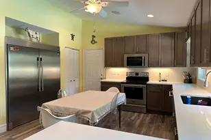 2415 Laurel Ln, Palm Beach Gardens, FL 33410 - Photo 11
