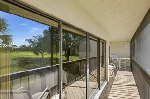 9430 Meadowood Dr, Fort Pierce, FL 34951 - Photo 23