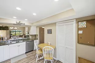 9430 Meadowood Dr, Fort Pierce, FL 34951 - Photo 5