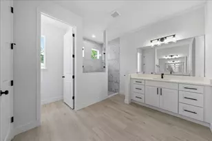 5007 Hickory Dr, Fort Pierce, FL 34982 - Photo 9