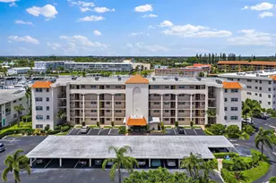 29 Yacht Club Dr, North Palm Beach, FL 33408 - Photo 37