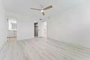 29 Yacht Club Dr, North Palm Beach, FL 33408 - Photo 21