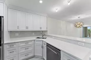 29 Yacht Club Dr, North Palm Beach, FL 33408 - Photo 9