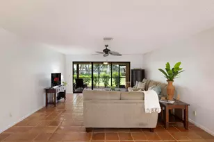 6 S Lakeshore Dr, Hypoluxo, FL 33462 - Photo 15