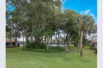 6 S Lakeshore Drive, Hypoluxo, FL 33462 - Photo 9