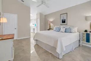 54 Windsor Ln, Palm Beach Gardens, FL 33418 - Photo 15