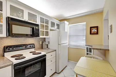 105 Paradise Harbour Boulevard #109, North Palm Beach, FL 33408 - Photo 5