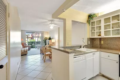 105 Paradise Harbour Boulevard #109, North Palm Beach, FL 33408 - Photo 3