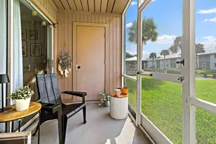 212 SE Village Dr, Port Saint Lucie, FL 34952 - Photo 31